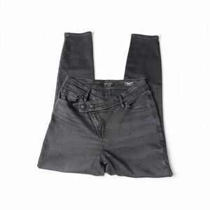 NWT Good American Good Legs Crossover Waist Ankle Skinny Jeans